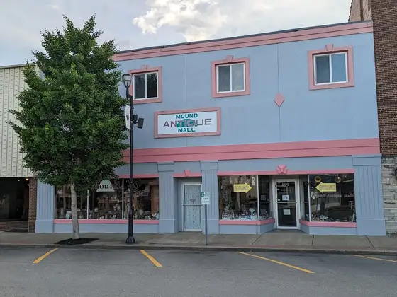 Mound Antique Mall