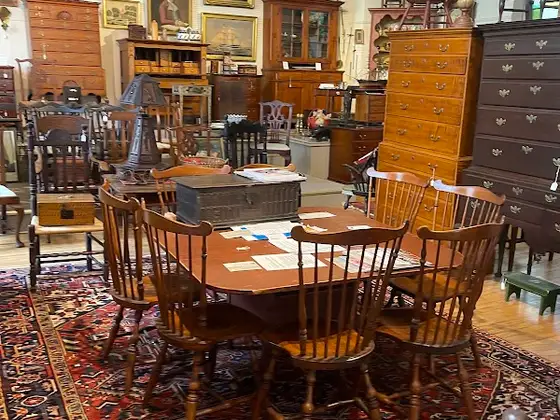 Nathan Liverant & Son Antiques