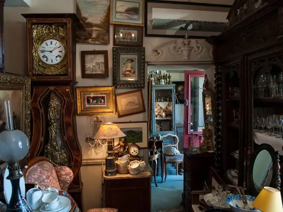 Old Beginnings Antiques & Consignment