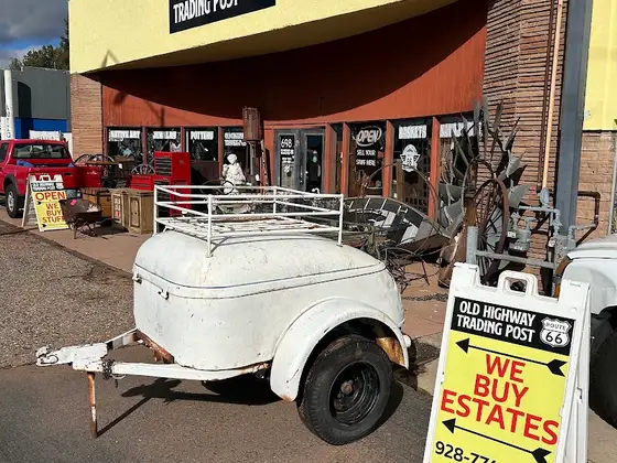 Old Highway Trading Post