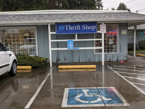 Oregon Coast Humane Society Thrift Shop