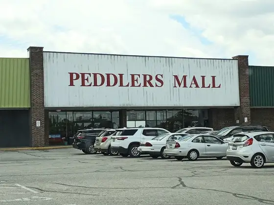 Outer Loop Peddlers Mall
