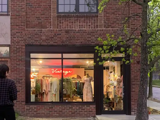 Peaches Vintage Collective