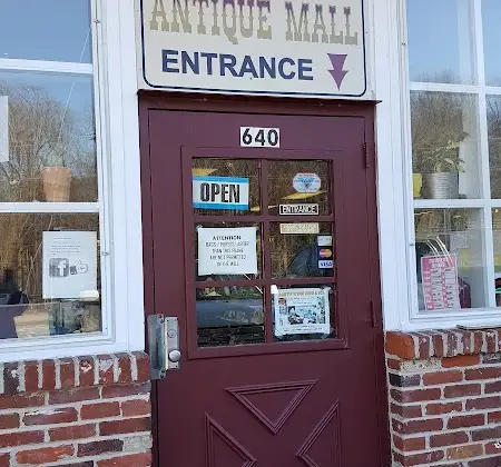 Pennsbury Chadds Ford Antiques Mall