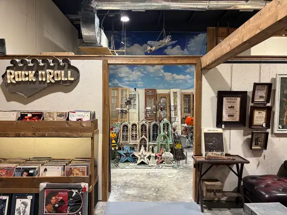 Picker Joe's Antique Mall & Vintage Market