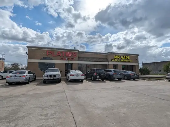Plato's Closet