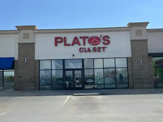 Plato's Closet in Cedar Falls, IA