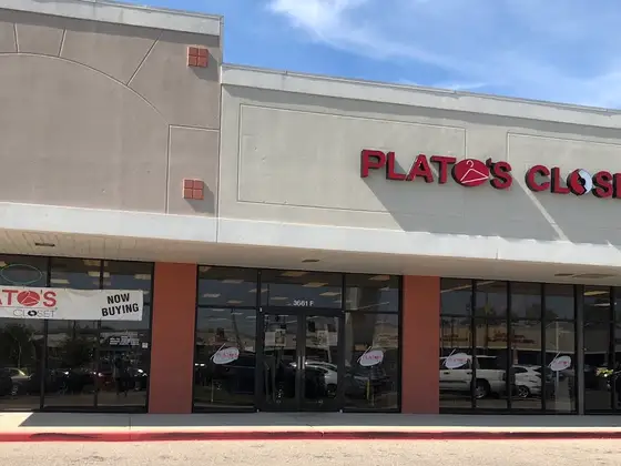 Plato's Closet
