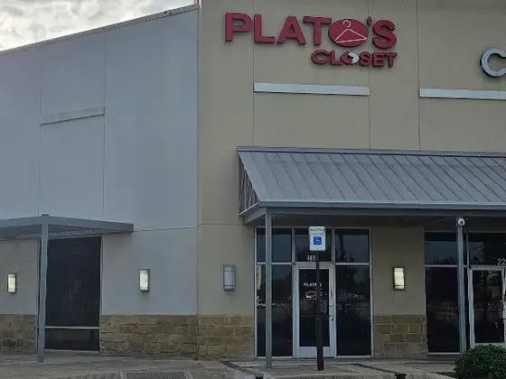Plato's Closet