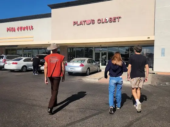 Plato's Closet