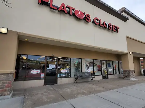 Plato's Closet in Liberty, MO