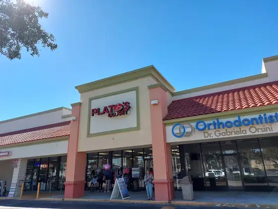 Plato's Closet