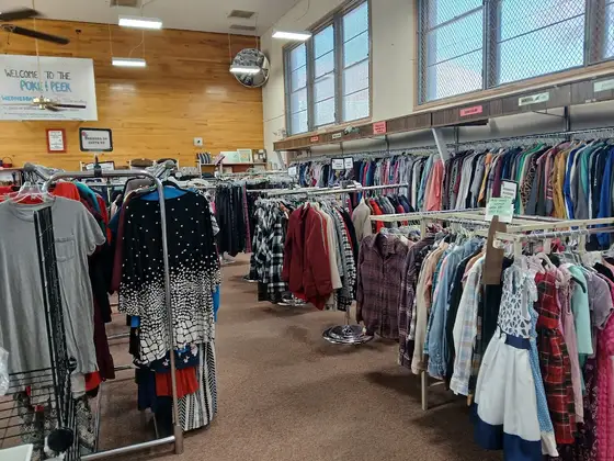 Poke N' Peek Thrift