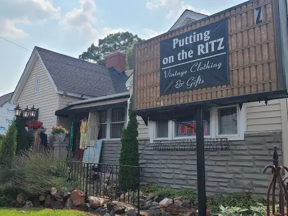Putting on the Ritz/Buy Vintage