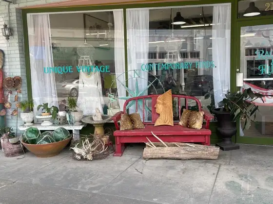 Ragged & Rustic