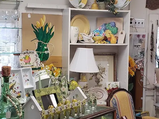 Rainbow's End Thrift Shop in Barnstable, MA
