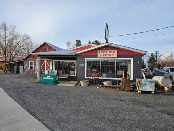 Red Barn Antiques
