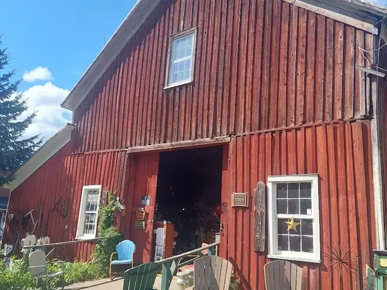 Red Barn Antiques