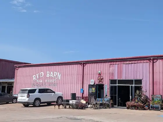 Red Barn Flea Market