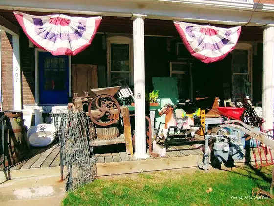 Red Boot Antiques