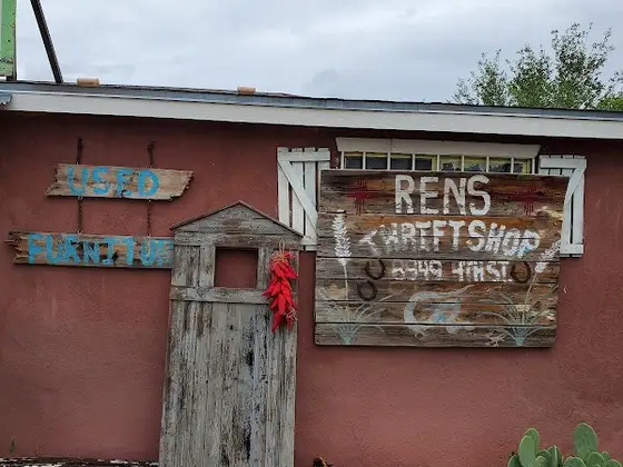 Ren's Second Hand Store