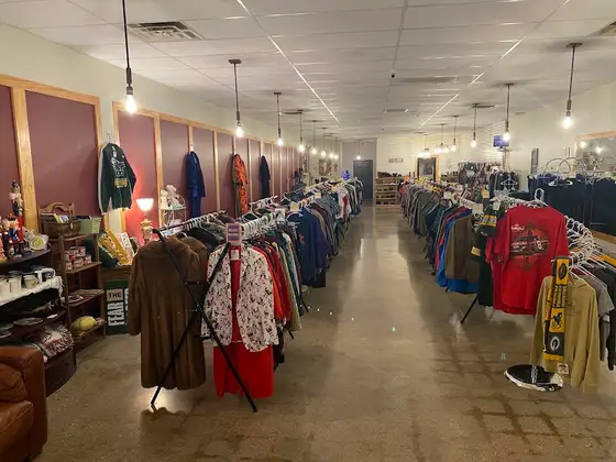 Rich Earth Resale