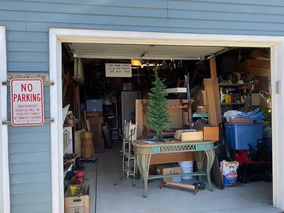 Rickety Robin Antiques