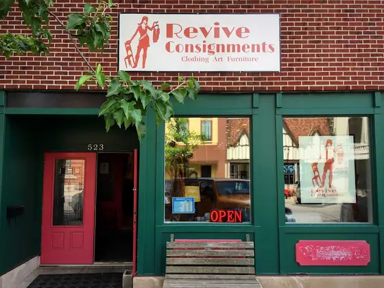 Rivive Consignments