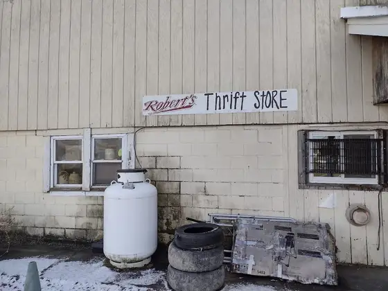 Robert's Thrift Shop