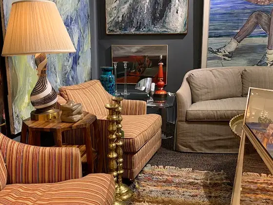 Rue Michelle Antiques