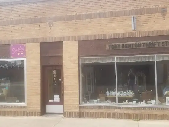 Sadie's Thrift Store