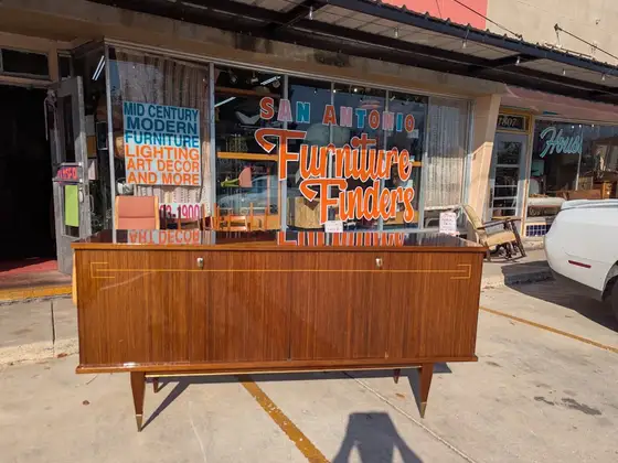San Antonio Furniture Finders