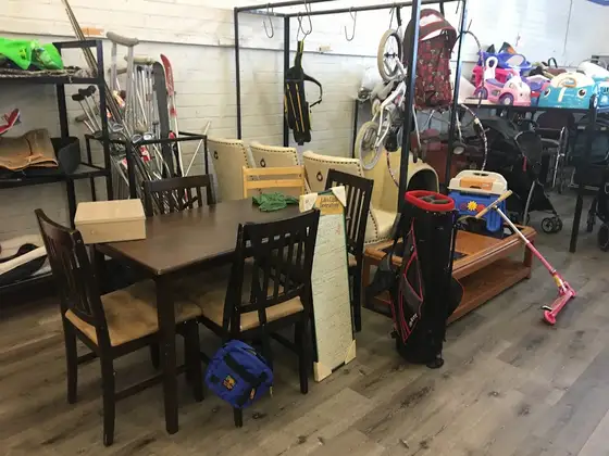 Sav-Mor Discount Thrift Store