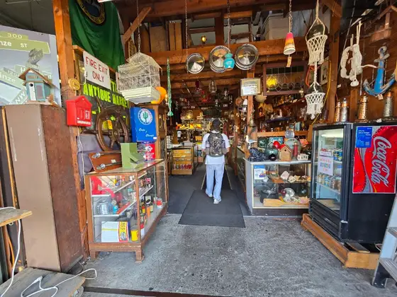 Seattle Antiques Market