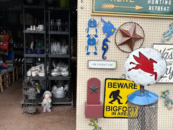 Second Hand Rose Antiques and Collectibles