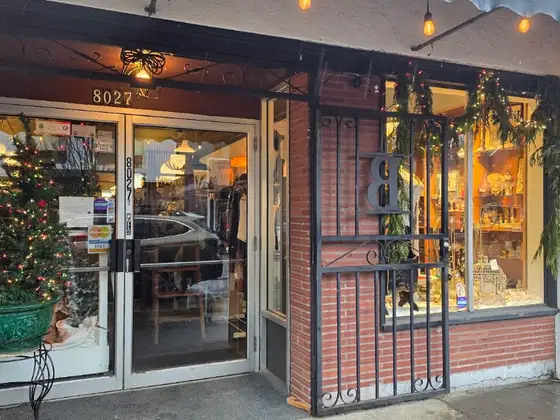 Sellwood Collective Antiques