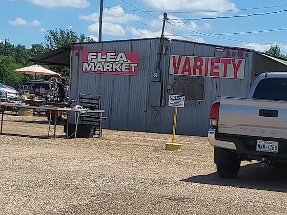 Seven Points Flea Market