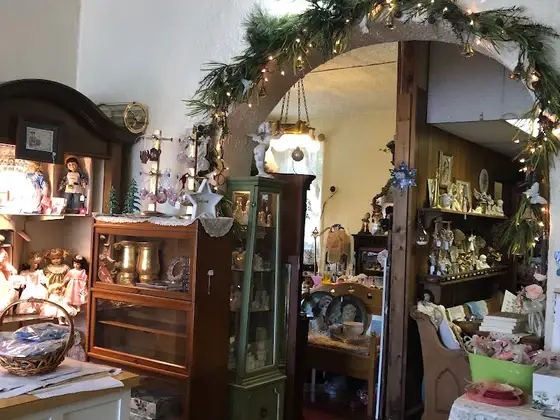 Sharon's Victorian House Of Gifts
