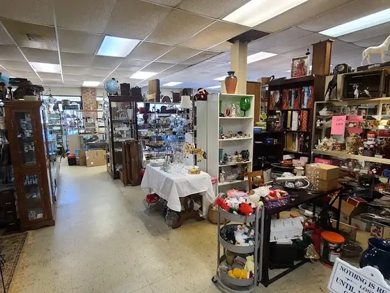 Skyland Antique Mall