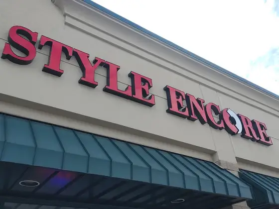 Style Encore storefront in Davenport, IA