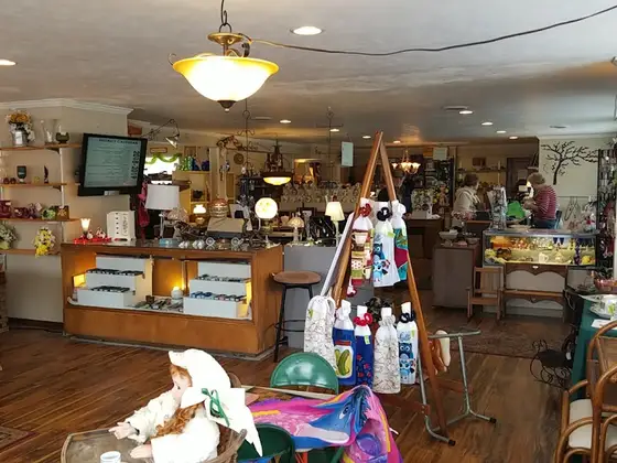 The Consignment Shop LLC