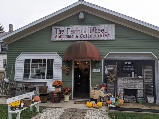 The Farris Wheel Antiques in Peru, IN