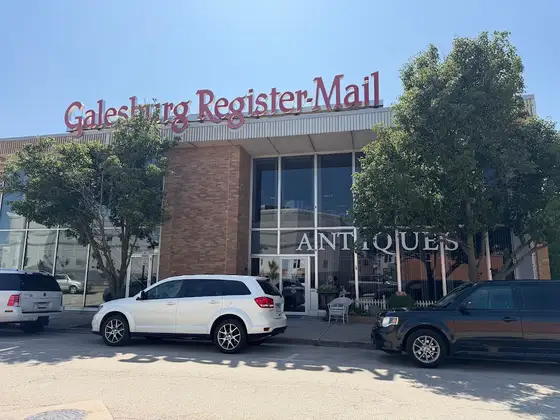 The Galesburg Antiques Mall
