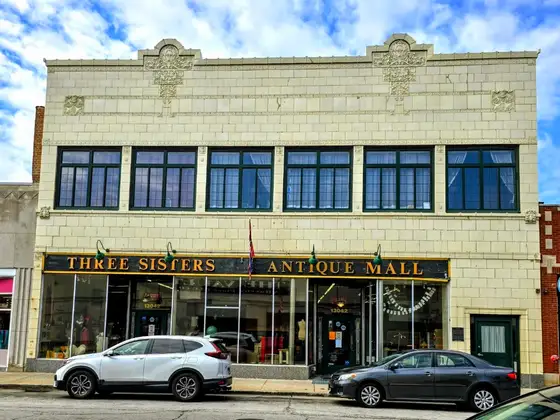 Three Sisters Antique Mall