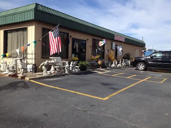 Towne Square Antiques