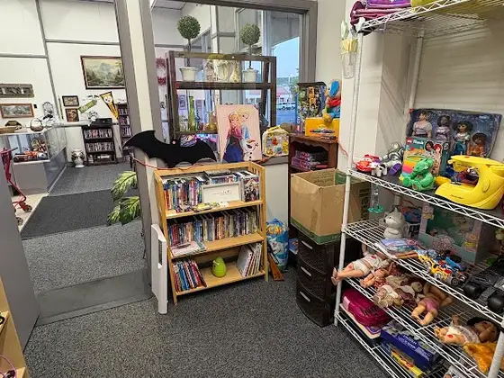 Turner's Shop and Save Thrift Store