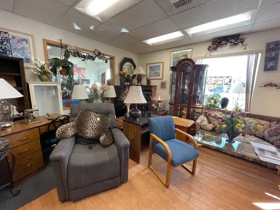 Veteran's Thrift Store