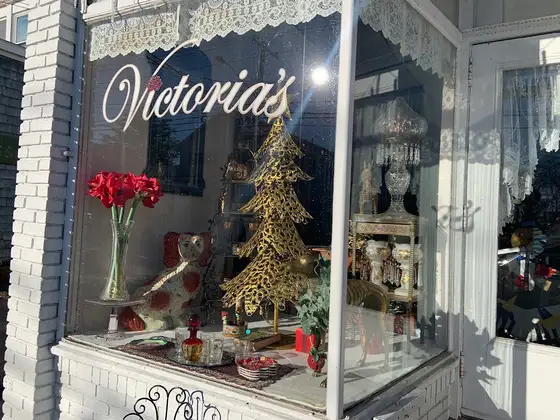 Victoria's Antiques