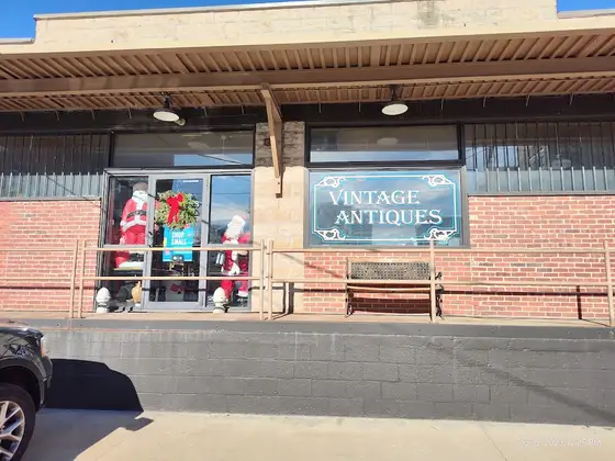 Vintage Antiques