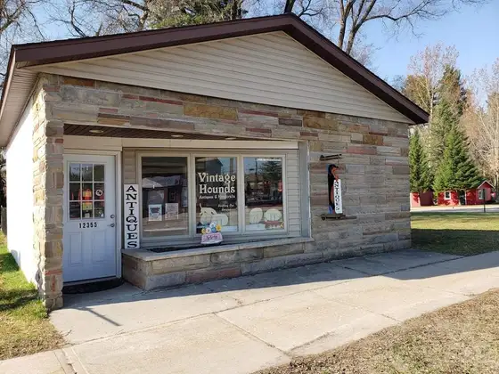 Vintage Hounds Antiques